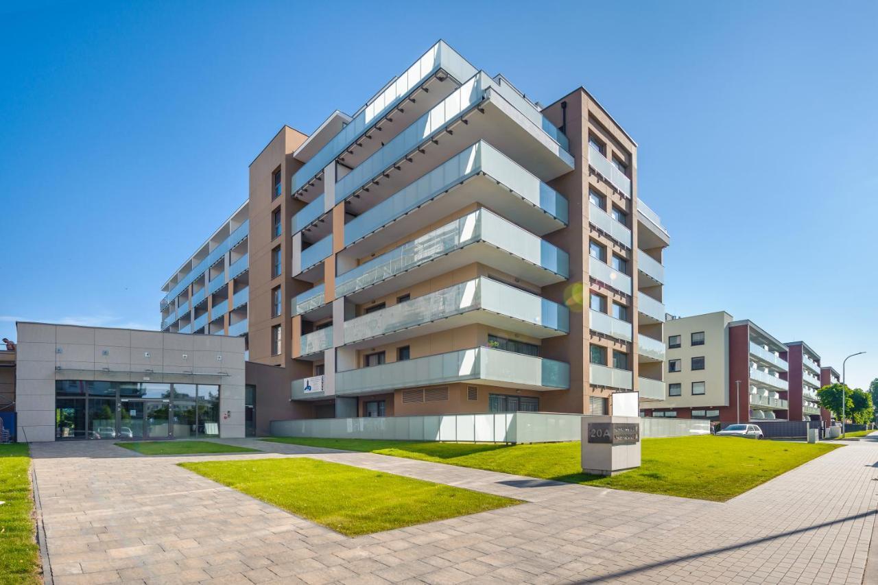 Apartamenty Kasprowicza Z Basenem I Parkingiem W Cenie - Holiday City Kolobrzeg Ngoại thất bức ảnh