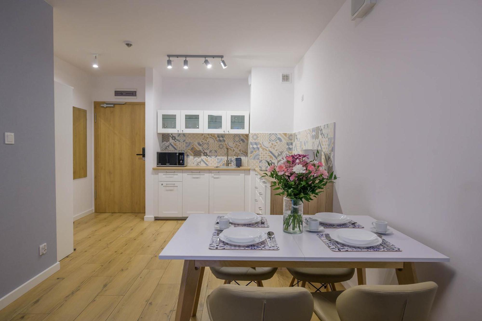 Apartamenty Kasprowicza Z Basenem I Parkingiem W Cenie - Holiday City Kolobrzeg Ngoại thất bức ảnh